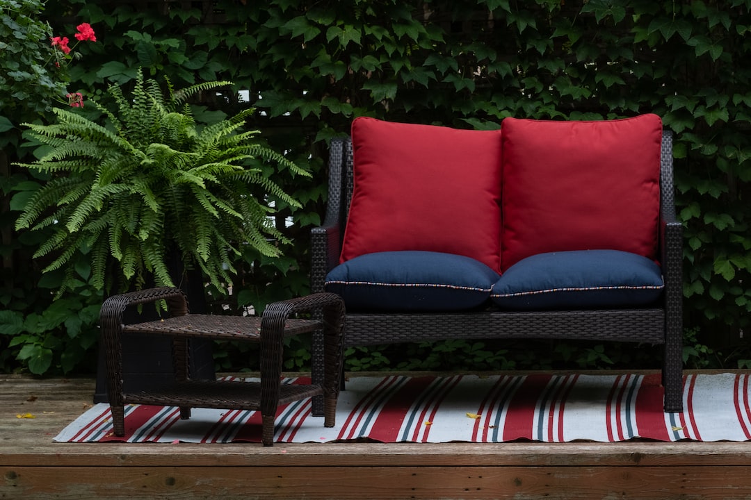 Jak wybrać odpowiednie meble ogrodowe – Poradnik dla miłośników outdoorowego wypoczynku