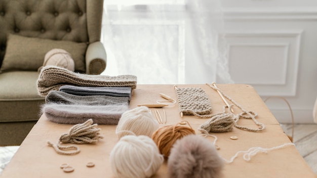 Personalizacja przestrzeni domowej przy użyciu wielokrotnego użytku narzędzi dekoracyjnych